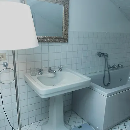 Retreat - Cozy In San Giovanni *