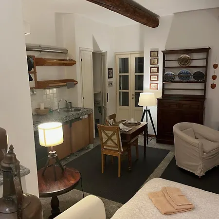 Retreat - Cozy In San Giovanni *