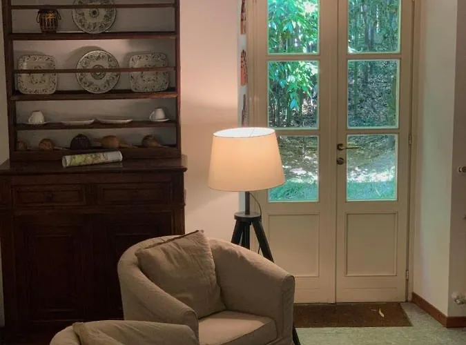 Retreat - Cozy In San Giovanni Lägenhet